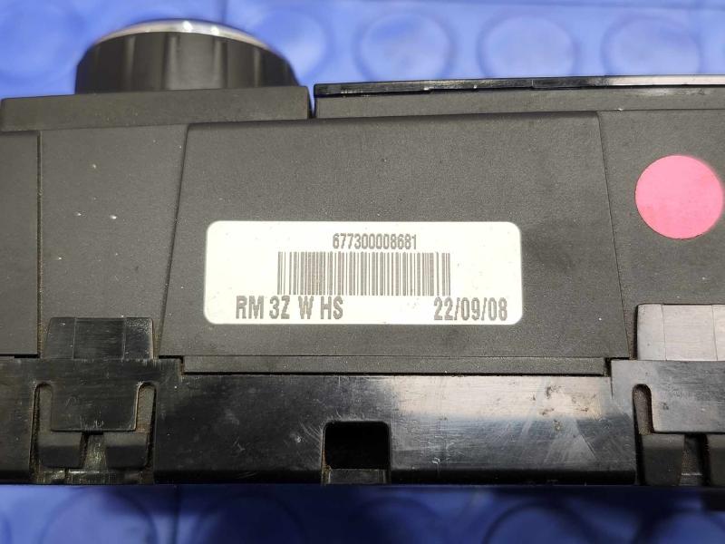 2009 Volkswagen Routan Heater A/C Control