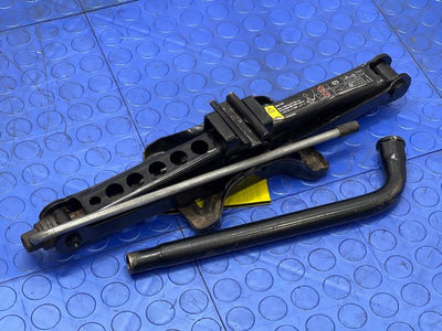 2011-2018 Volvo S60 Spare Tire Tools Jack Kit Assembly Genuine OEM 31316306