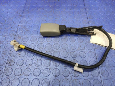 2009 Toyota Tacoma Front Seat Belt
