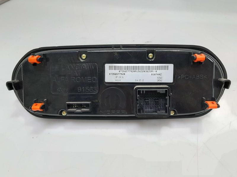 2017 Jeep Renegade Heater A/C Control