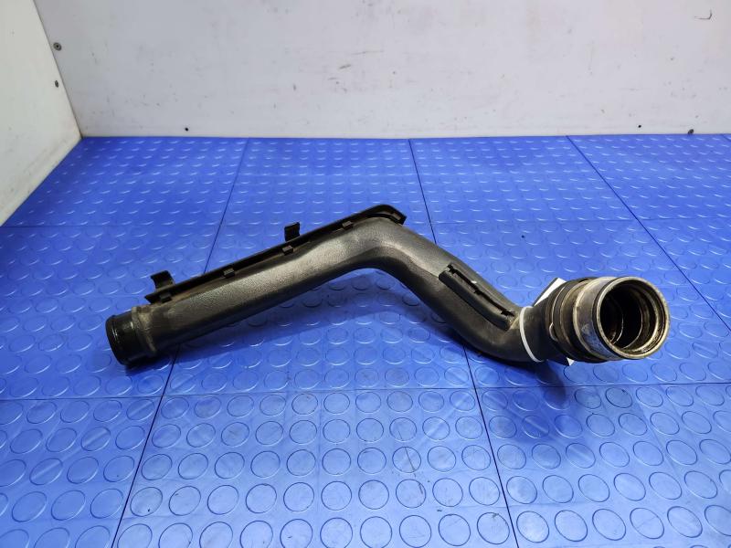 2005 Volkswagen Jetta Intercooler Pipe