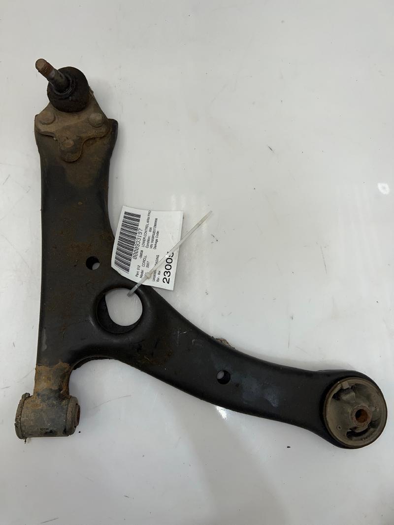 2003 - 2008 Toyota Corolla Front Lower Control Arm RH Passenger Side OEM 4806802021