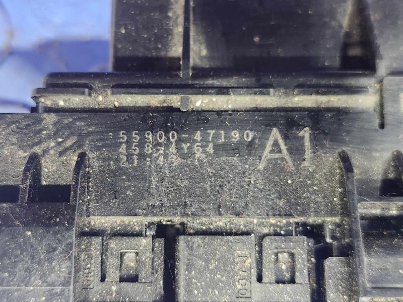 2016 Toyota Prius Heater A/C Control