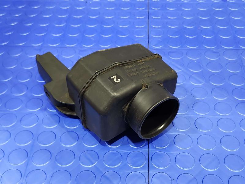 2008 Lexus LS 460 Air Intake Tube/Resonator