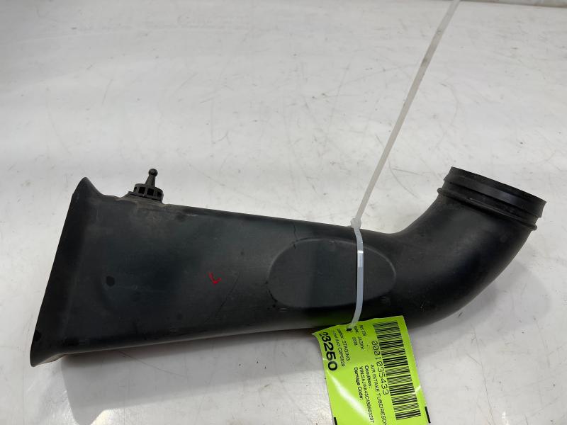 2008 Jaguar XK Air Intake Tube/Resonator