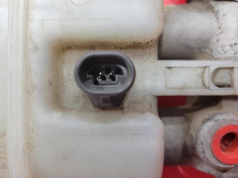 2008 Chevrolet Silverado 1500 Master Cylinder