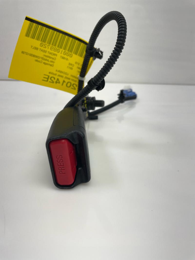 2011 Honda CR-Z Front Seat Belt