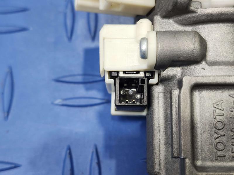 2013 Toyota Yaris Ignition Switch(W/O Cyl& Key)
