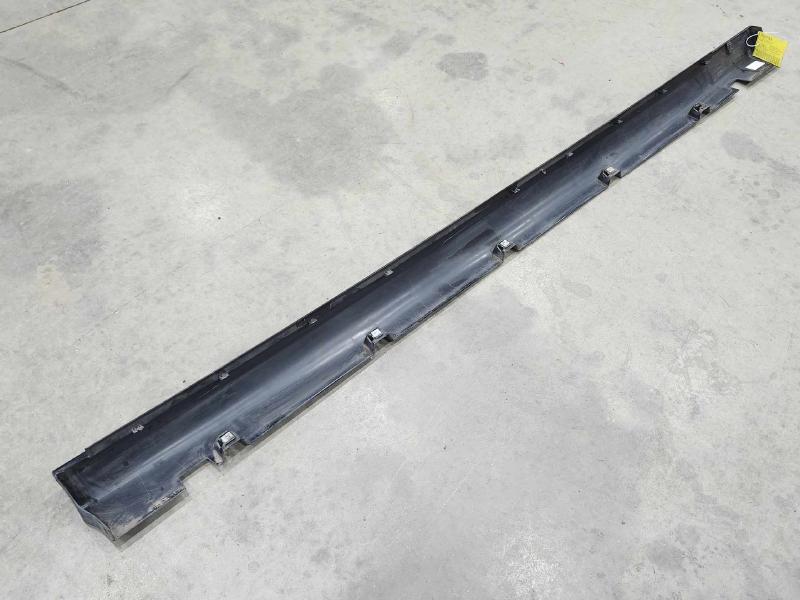 2013 Dodge Charger Rocker Moulding