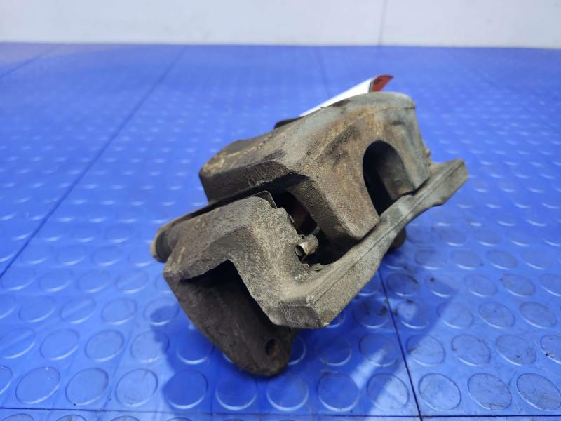 2005 Lexus RX 330 Caliper