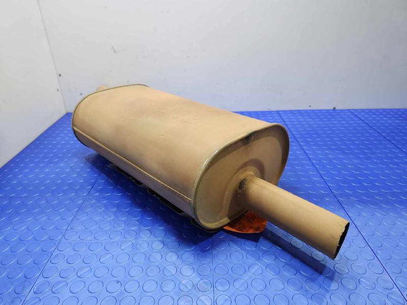 2019-2024 GMC Sierra 1500 5.3L Exhaust Muffler Genuine OEM 84657793