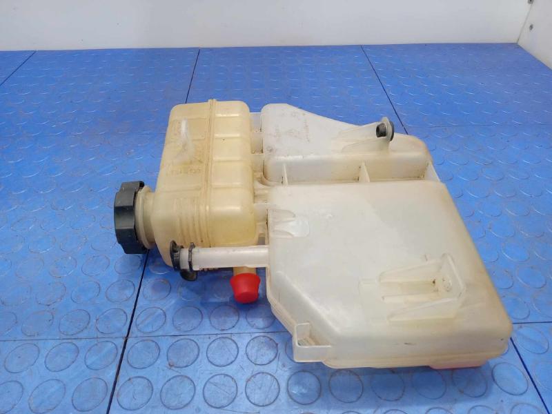 2014-2019 Cadillac CTS Radiator Engine Coolant Overflow Reservoir OEM 22948113