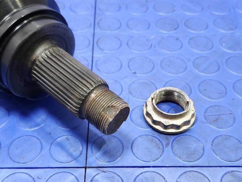 2016 BMW 528I Axle Shaft