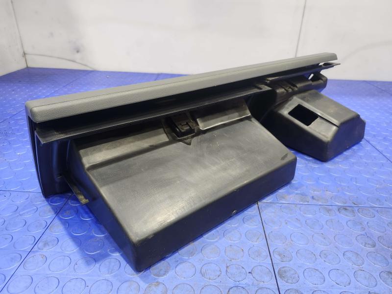 1992 Isuzu NPR Glove Box