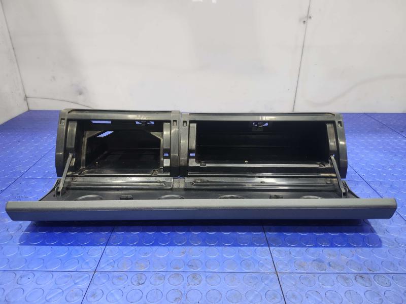 1992 Isuzu NPR Glove Box