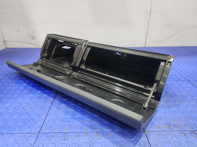 1992 Isuzu NPR Glove Box
