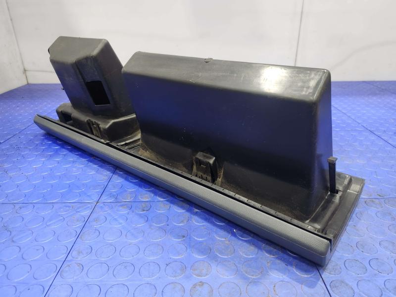 1992 Isuzu NPR Glove Box