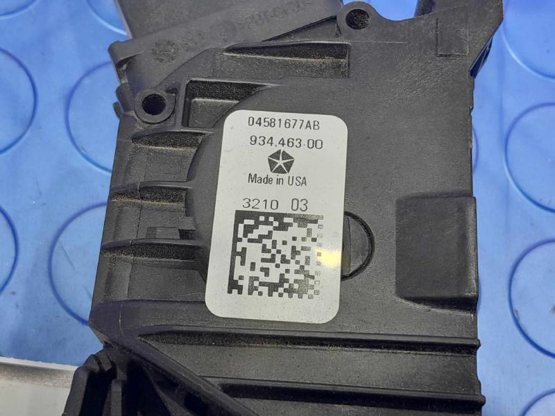 2021 Chrysler Voyager Pedal Assembly