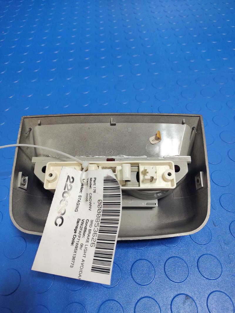 2003 2004 2005 Ford Crown Victoria High Mounted Stop Lamp Black OEM 6W7Z13A613AA
