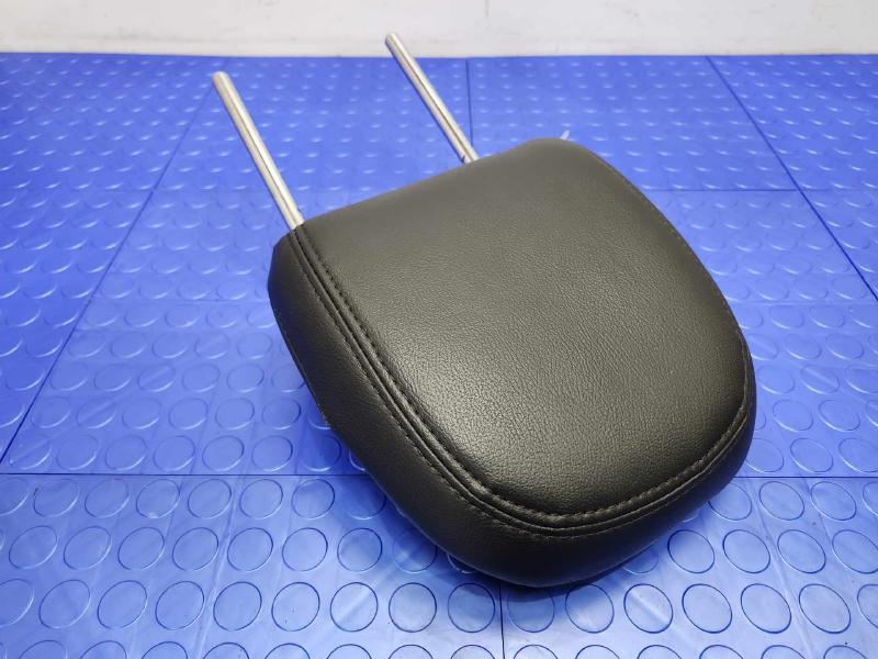 2020 Jeep Compass Headrest