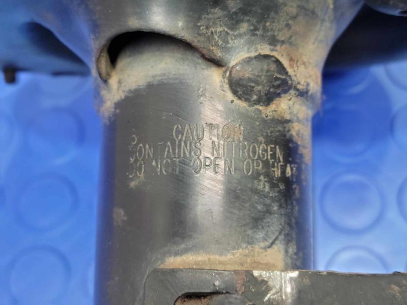 2009 Toyota Camry Strut Assembly