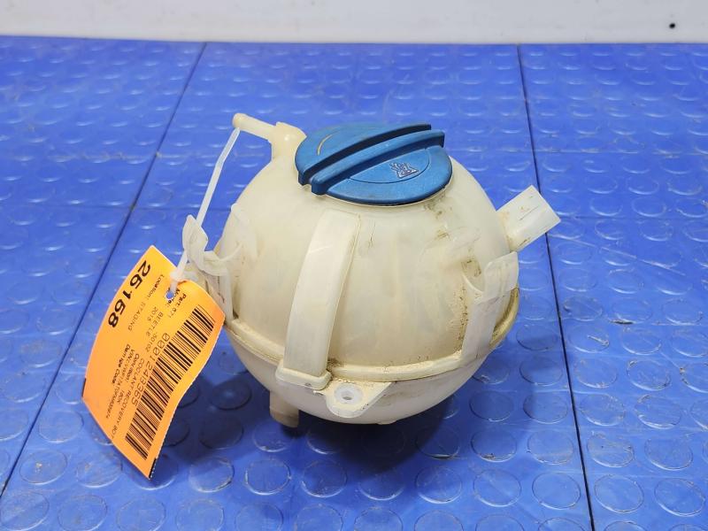 2015 Volkswagen Beetle Coolant Recovery Bottle