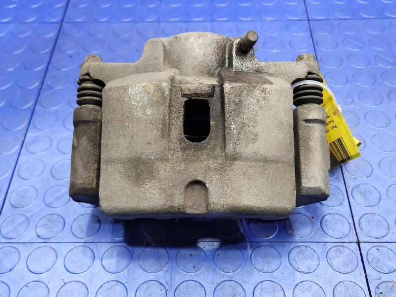 2016 Chrysler 200 Caliper