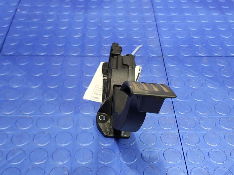 2014 Ford Focus Pedal Assembly