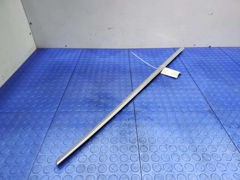 2012 Dodge Grand Caravan Rear Door Moulding
