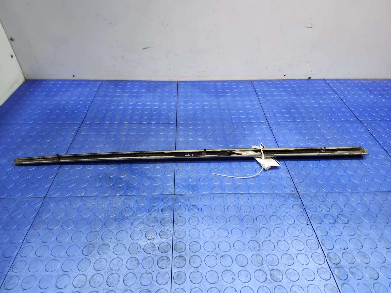 2012 Dodge Grand Caravan Rear Door Moulding