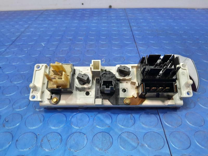 2005 Ford Explorer Heater A/C Control