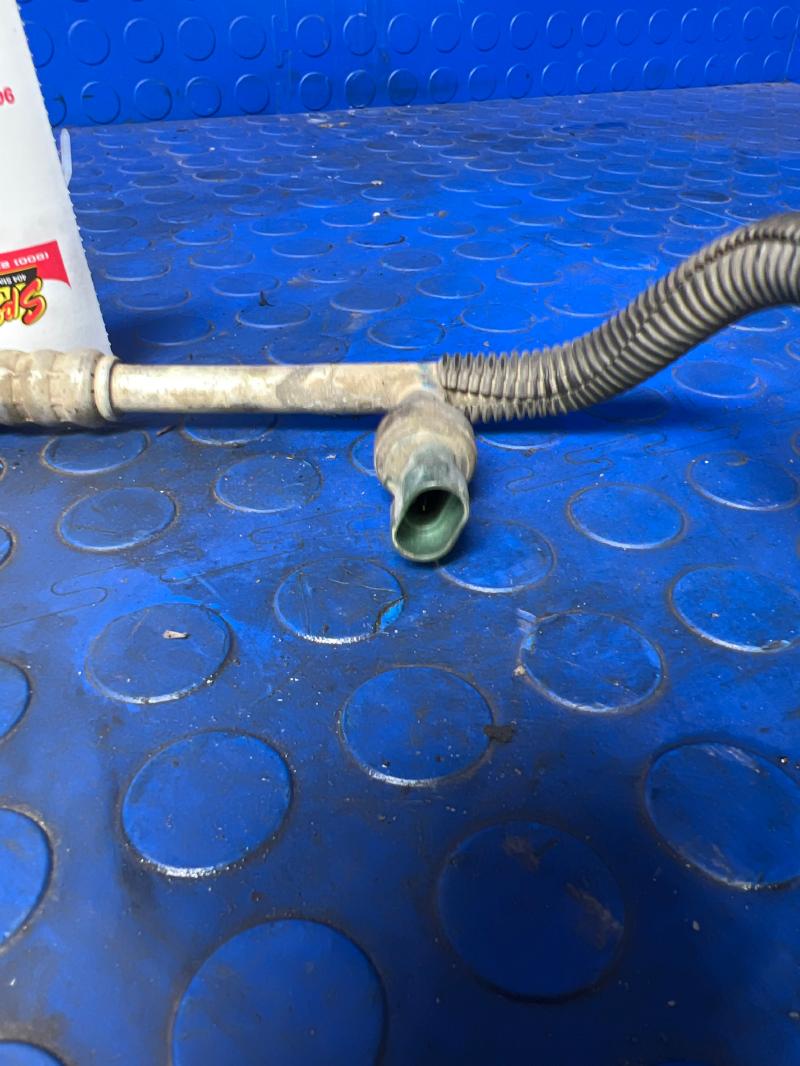 2000 GMC Sierra 1500 Air Conditioner Hose