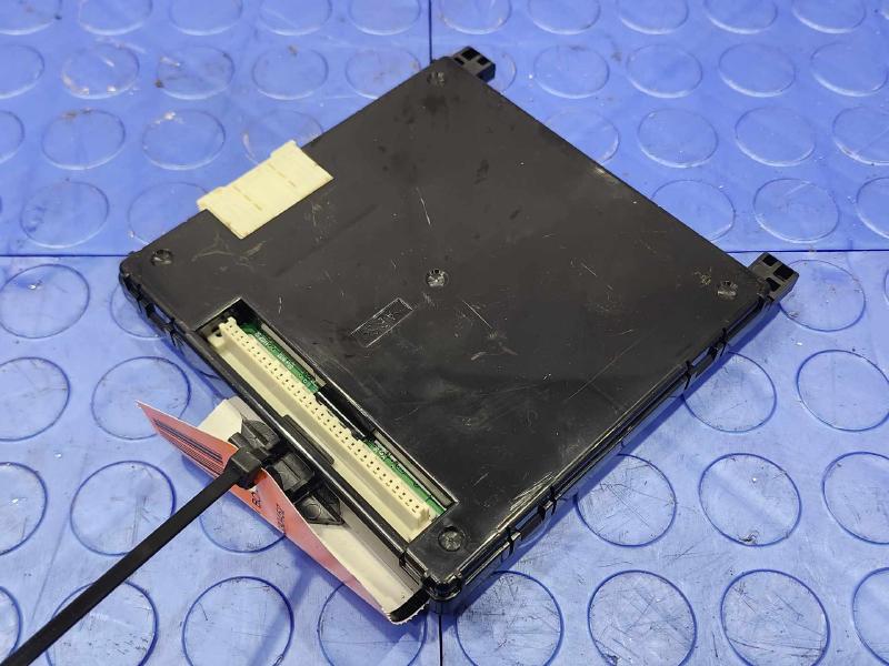 2014 Toyota Prius V Multiplex Network Control Module Genuine OEM 8922147222