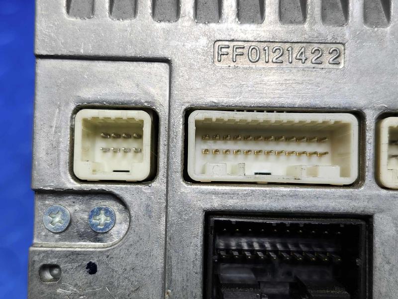 2010 Subaru Legacy Audio & Visual Equip.(Radio)