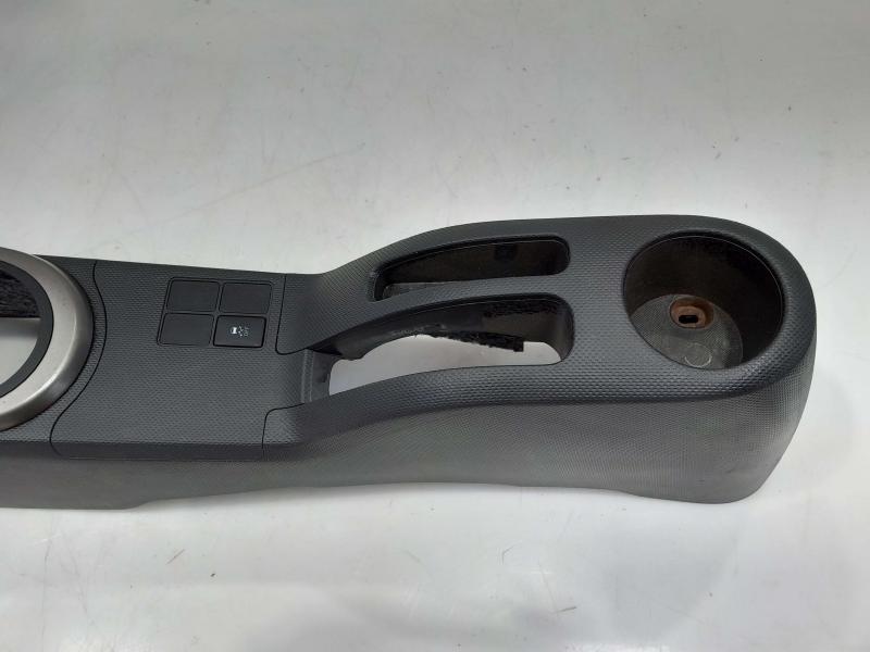 2014 Scion xD Front Console
