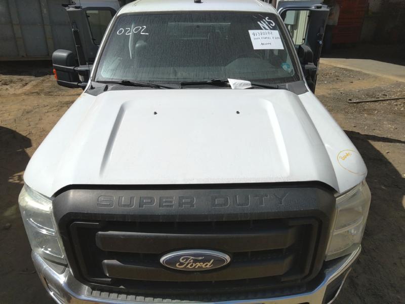 2011 Ford F-250 Super Duty Hood