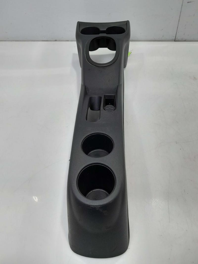2015 Nissan Versa Front Console