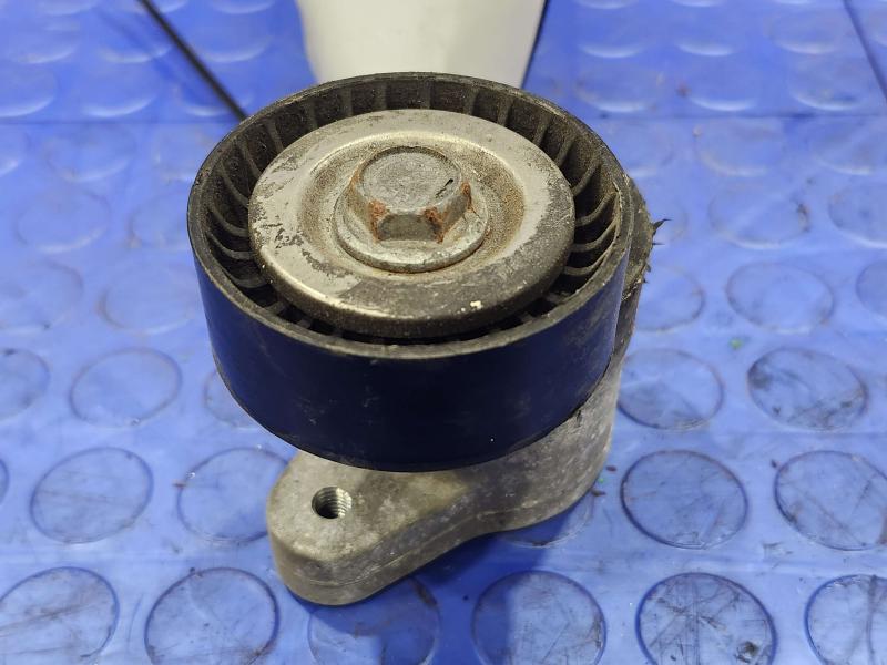 2017 Chrysler 200 Engine Belt Tensioner