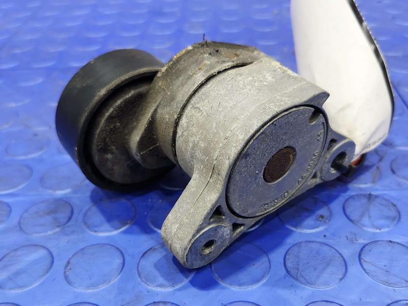 2017 Chrysler 200 Engine Belt Tensioner
