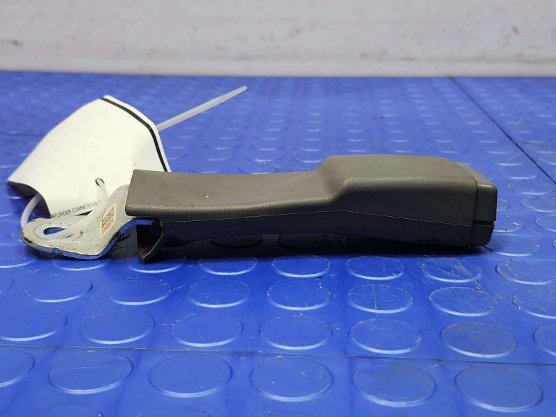 2016 Chevrolet Silverado 1500 Front Seat Belt