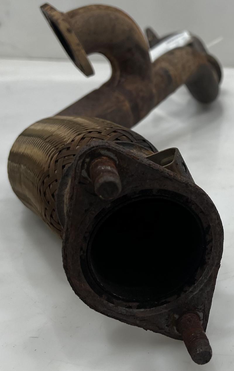 2011 - 2013 Kia Sorento 3.5L Exhaust Crossover Pipe Front Exhaust Pipe OEM 286101U100