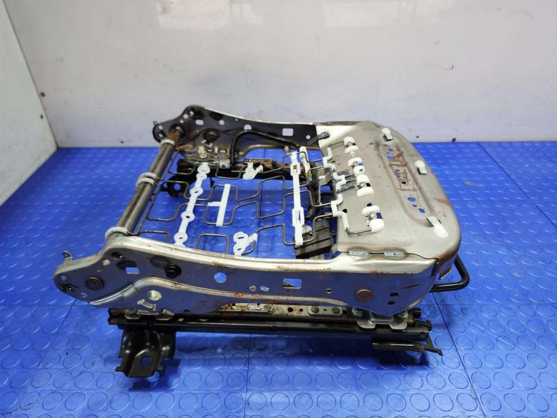 2016 Scion iM Seat Track