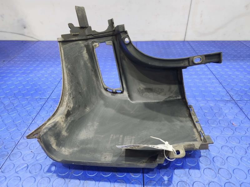 2012 Mercedes Sprinter Bumper Tip
