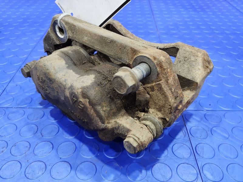 2005 Ford F-350 Super Duty Caliper