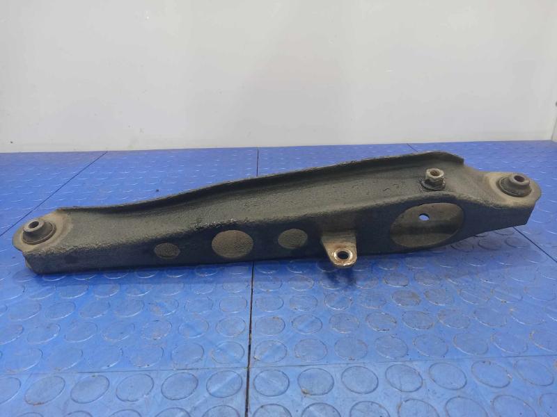 2001 Honda CR-V Lower Control Arm Rr