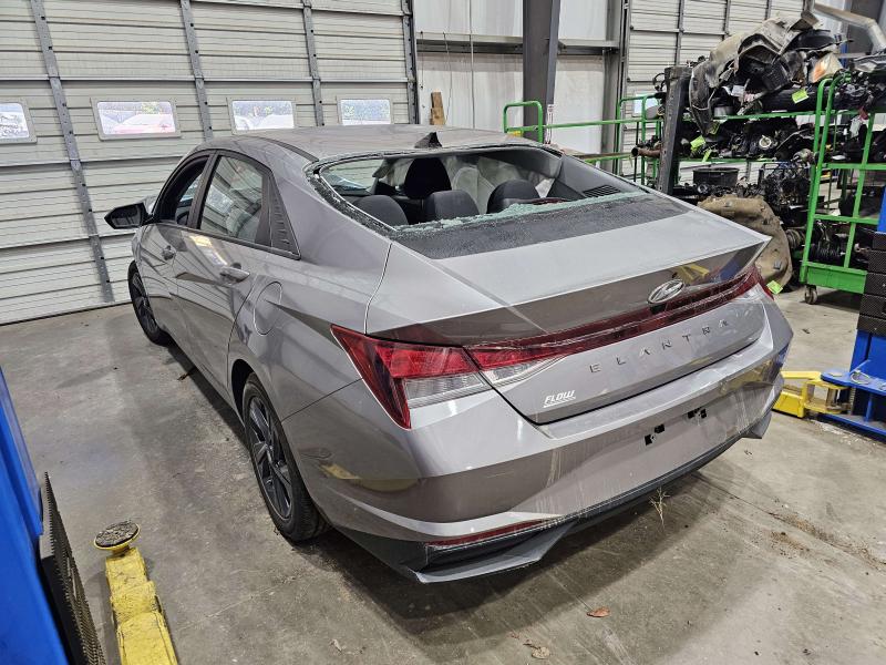 2022 Hyundai Elantra Front Console