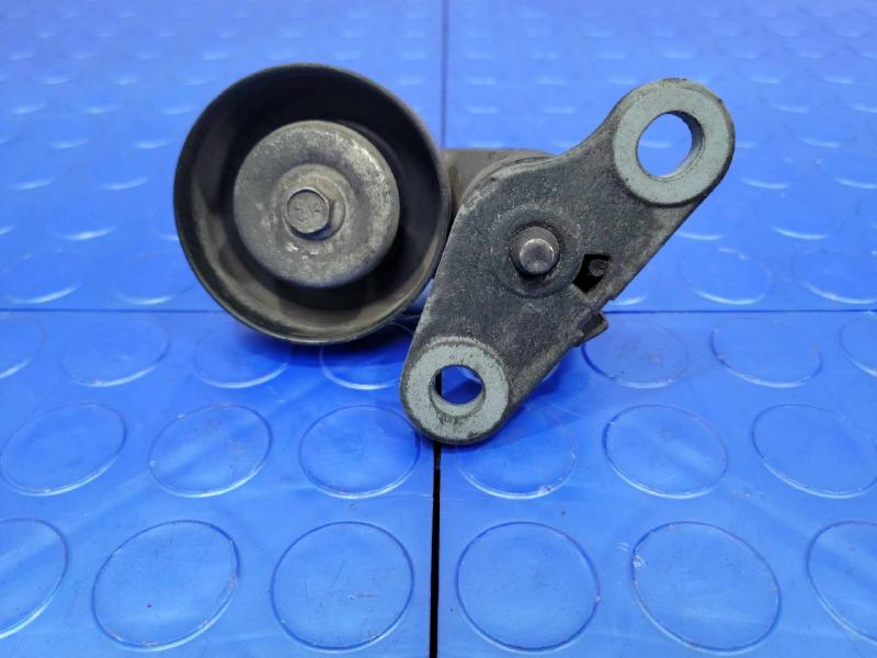 2007 Chevrolet Avalanche 1500 Engine Belt Tensioner