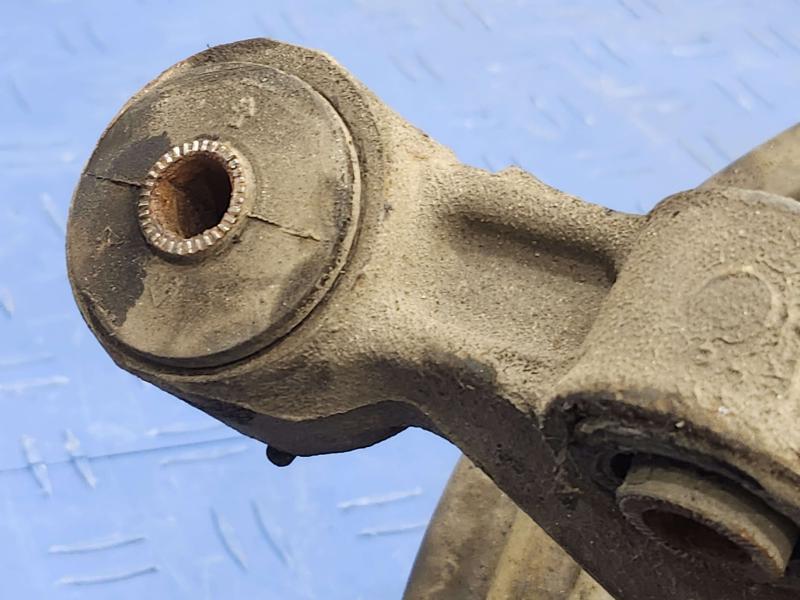 2002 Toyota Camry Rear Knuckle/Stub Axle