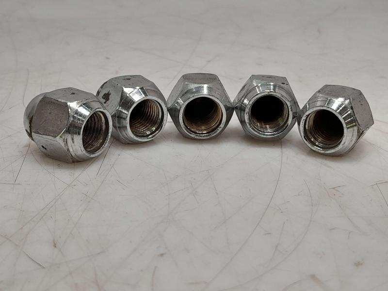 2019 Subaru Forester Lug Nuts