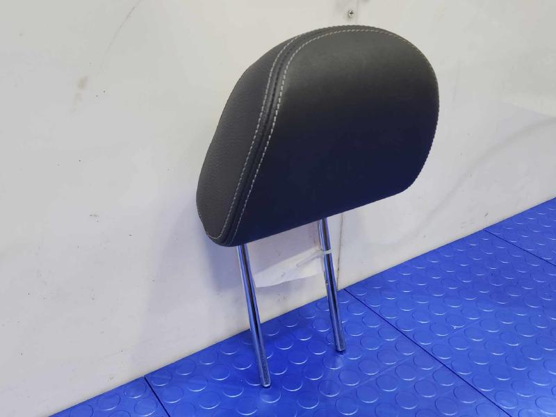 2014 Subaru Crosstrek Headrest